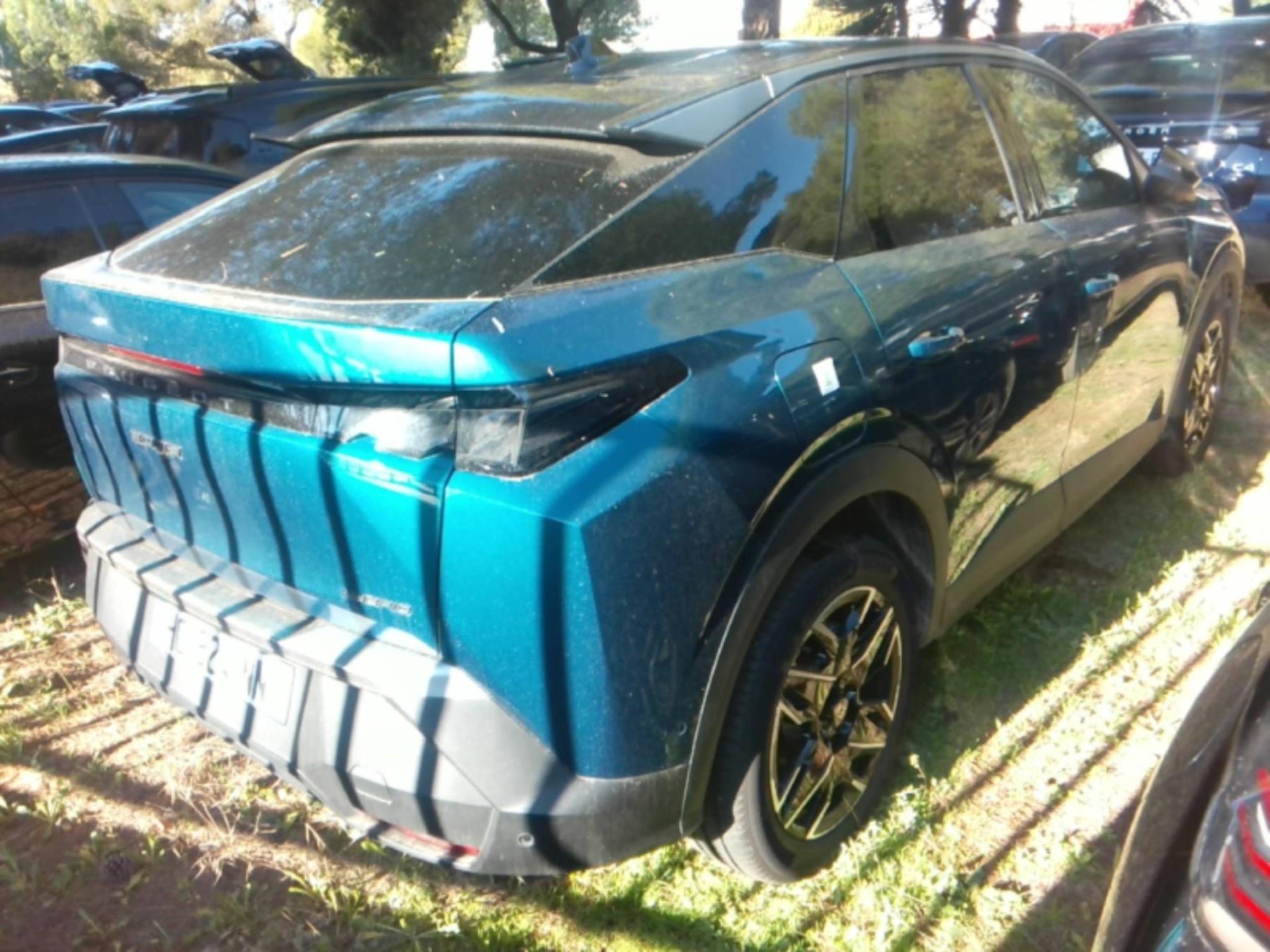 Peugeot 3008 Hybrid 145 e-DCS6 GT 2025