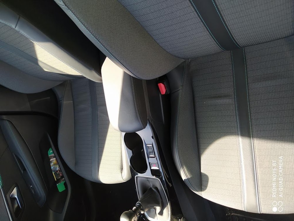 Foto Peugeot 208 3