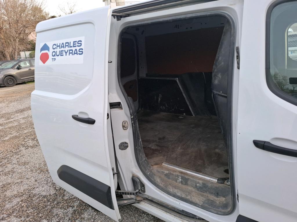Peugeot PARTNER FOURGON STANDARD 650 KG BLUEHDI 100 S&S BVM6 ASPHALT 2022