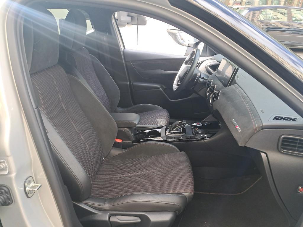 DS DS3 Crossback PureTech 130 EAT8 Performance Line+ 2022