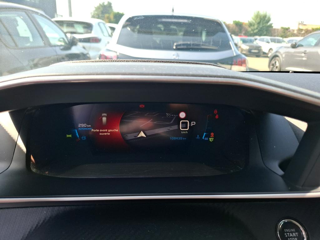 Peugeot 2008 BlueHDi 130 S&S EAT8 Allure Pack 2022
