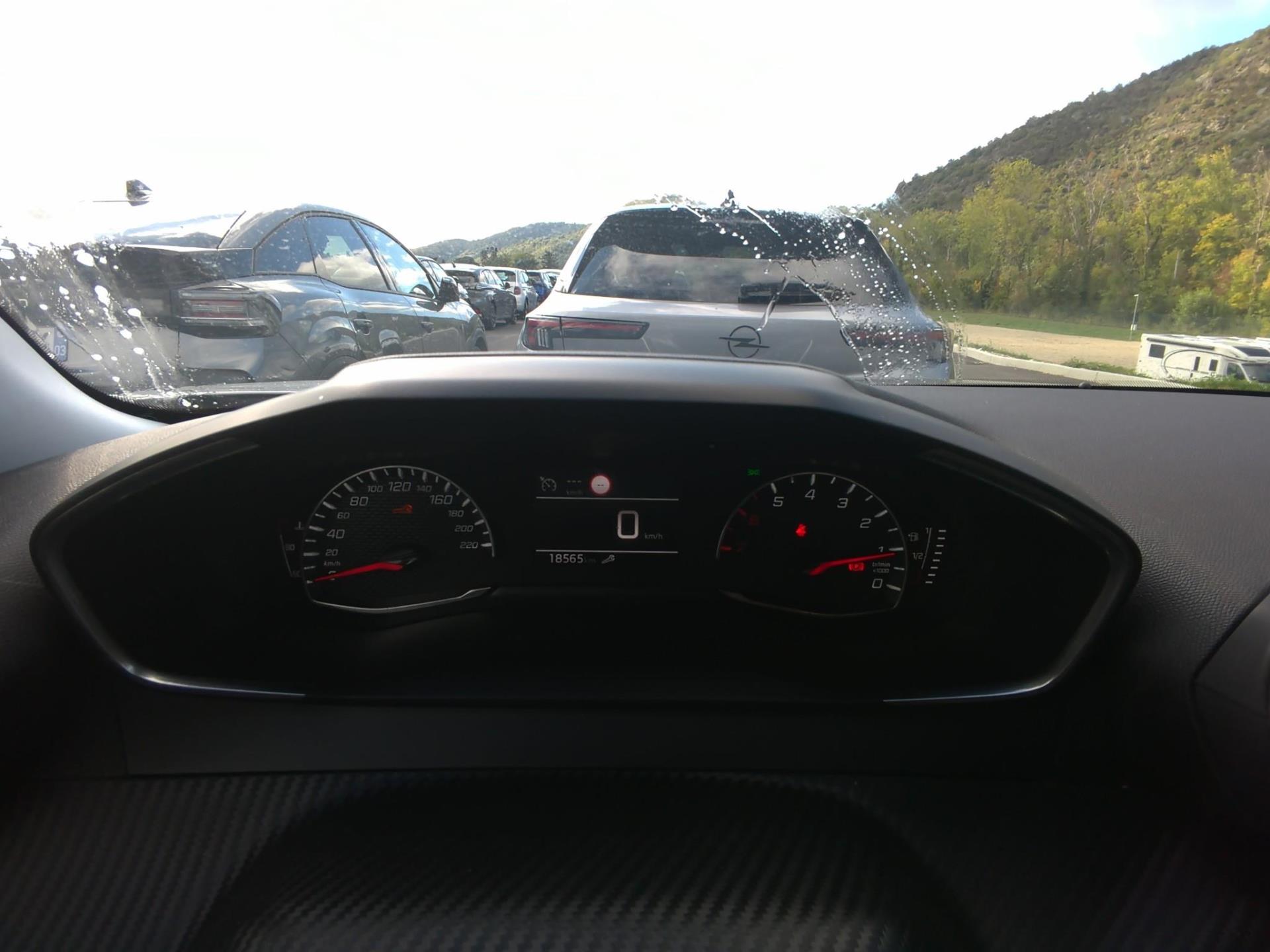 Peugeot 2008 PureTech 100 S&S BVM6 Style 2022