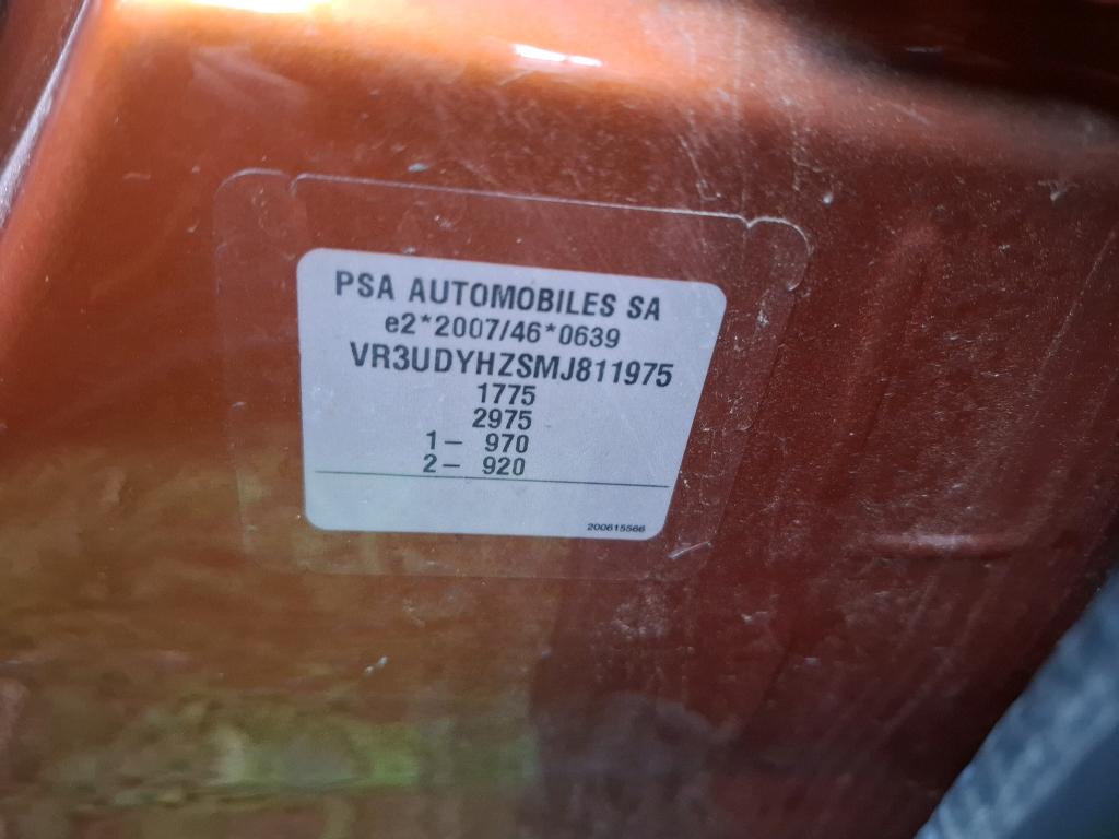 Peugeot 2008 BlueHDi 130 S&S EAT8 Allure 2021