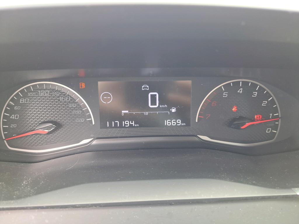 Peugeot 208 BLUEHDI 100 S&S BVM6 PREMIUM 2021