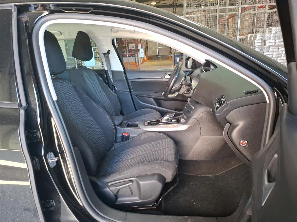 Peugeot 308 SW BlueHDi 130ch S&S EAT8 Active Business 2020
