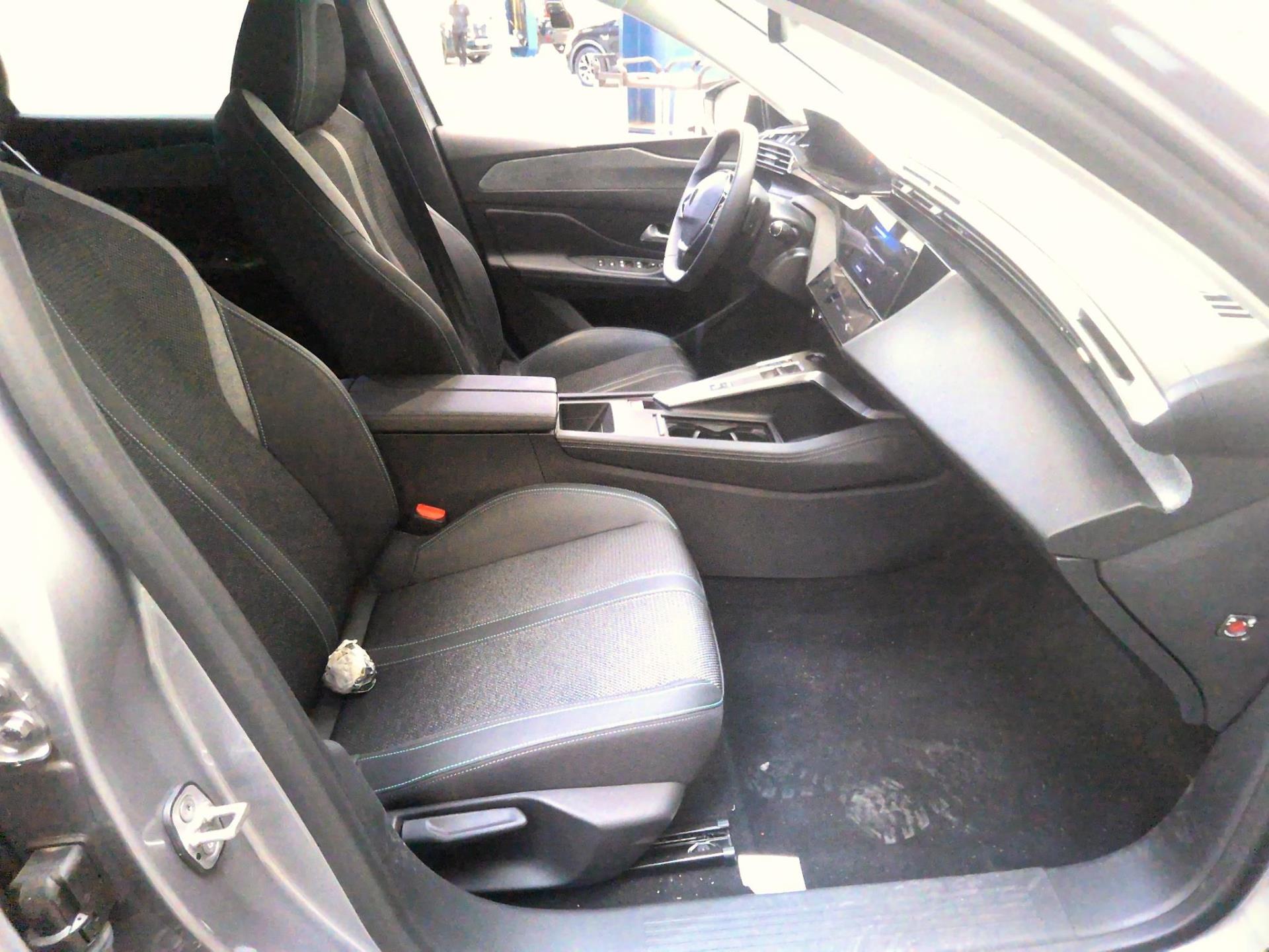 Peugeot 308 SW PHEV 180 e-EAT8 Allure 2024