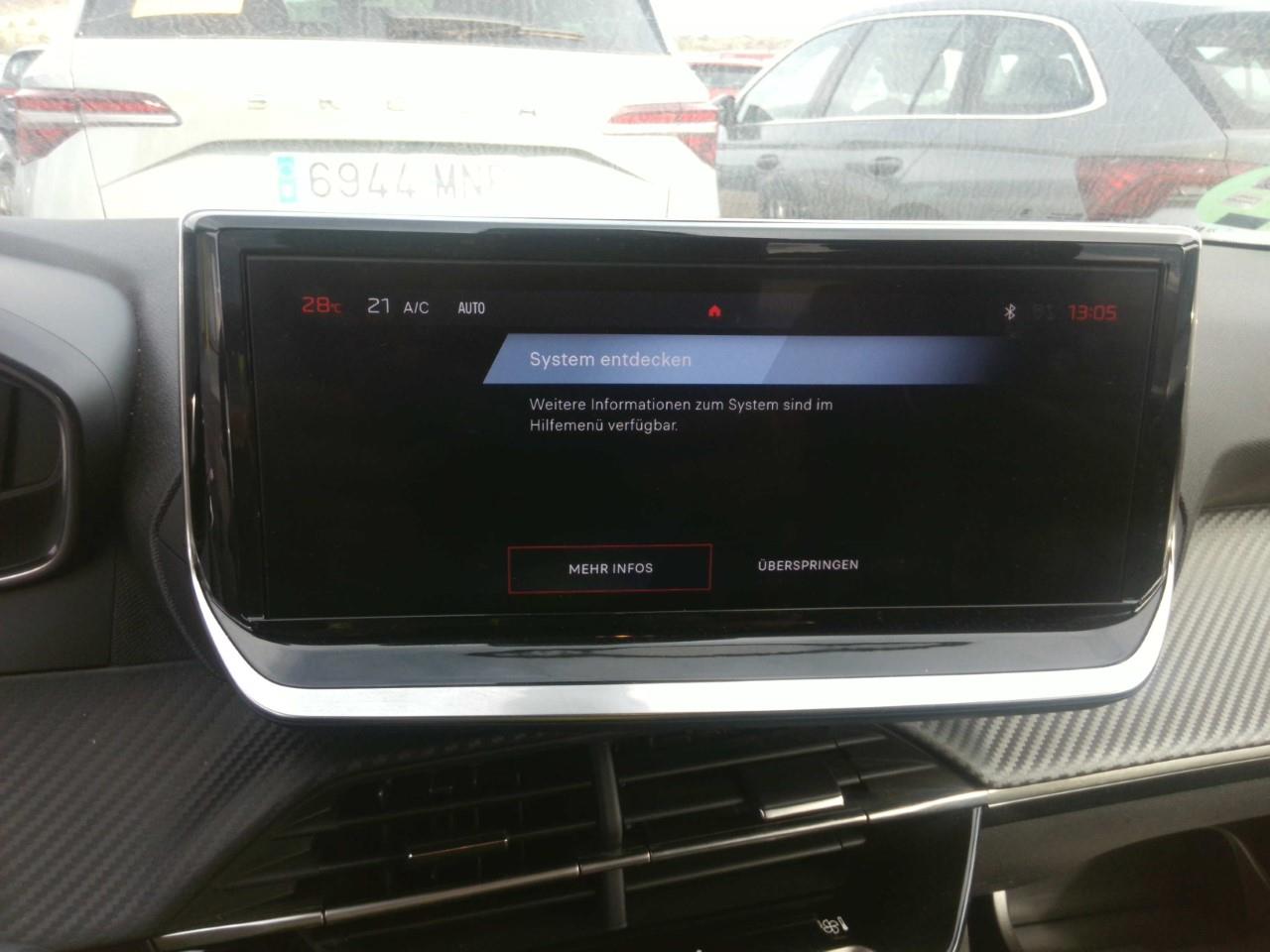 Foto Peugeot 208 17