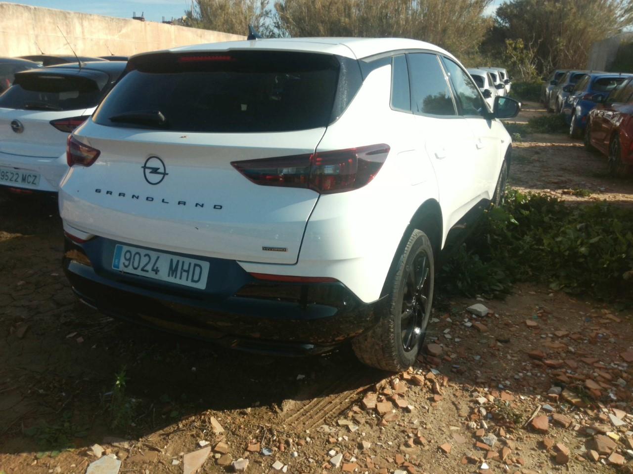 Foto Opel Grandland PHEV 4