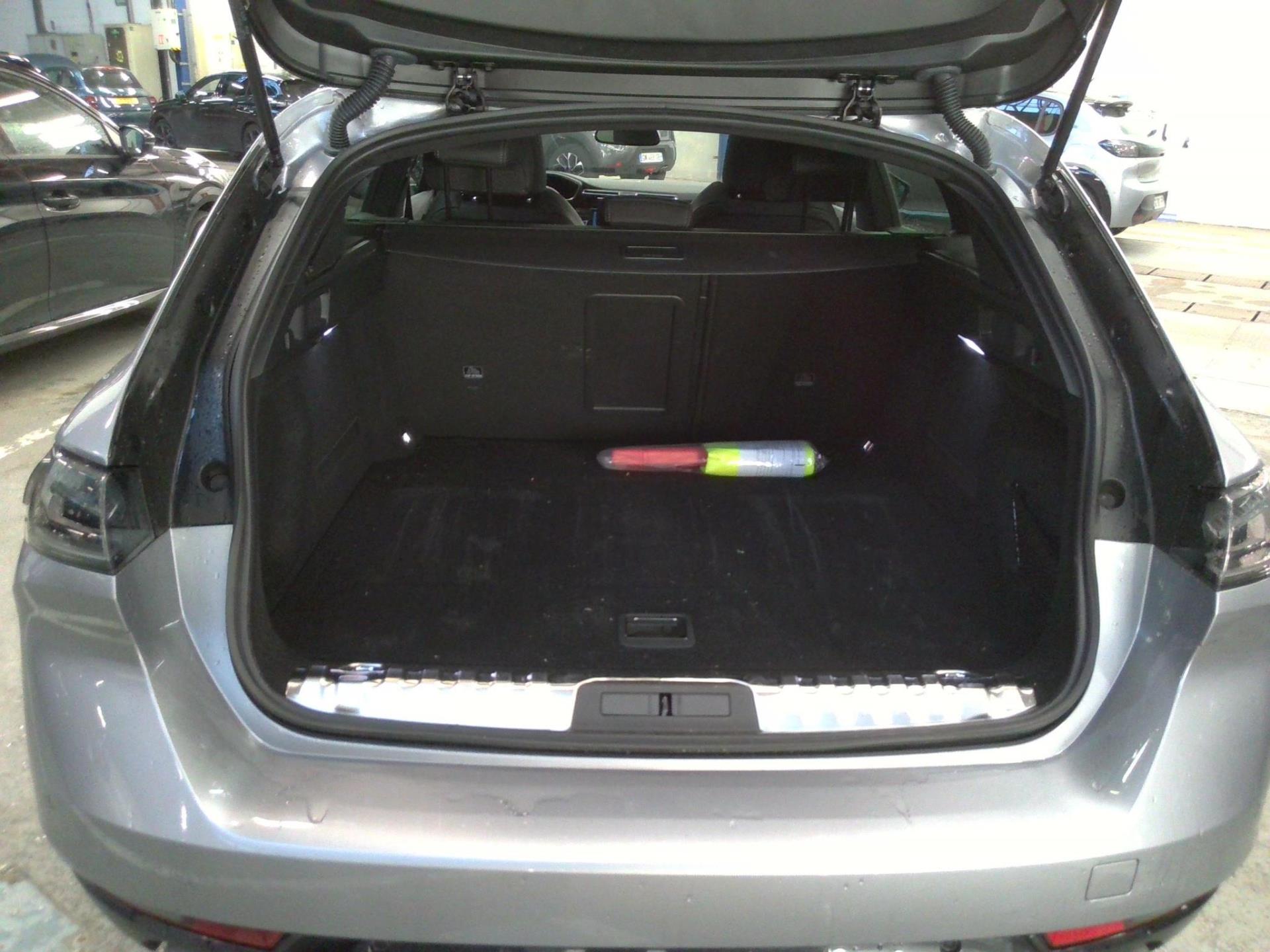 Peugeot 508 SW Hybrid 225 e-EAT8 Allure 2023