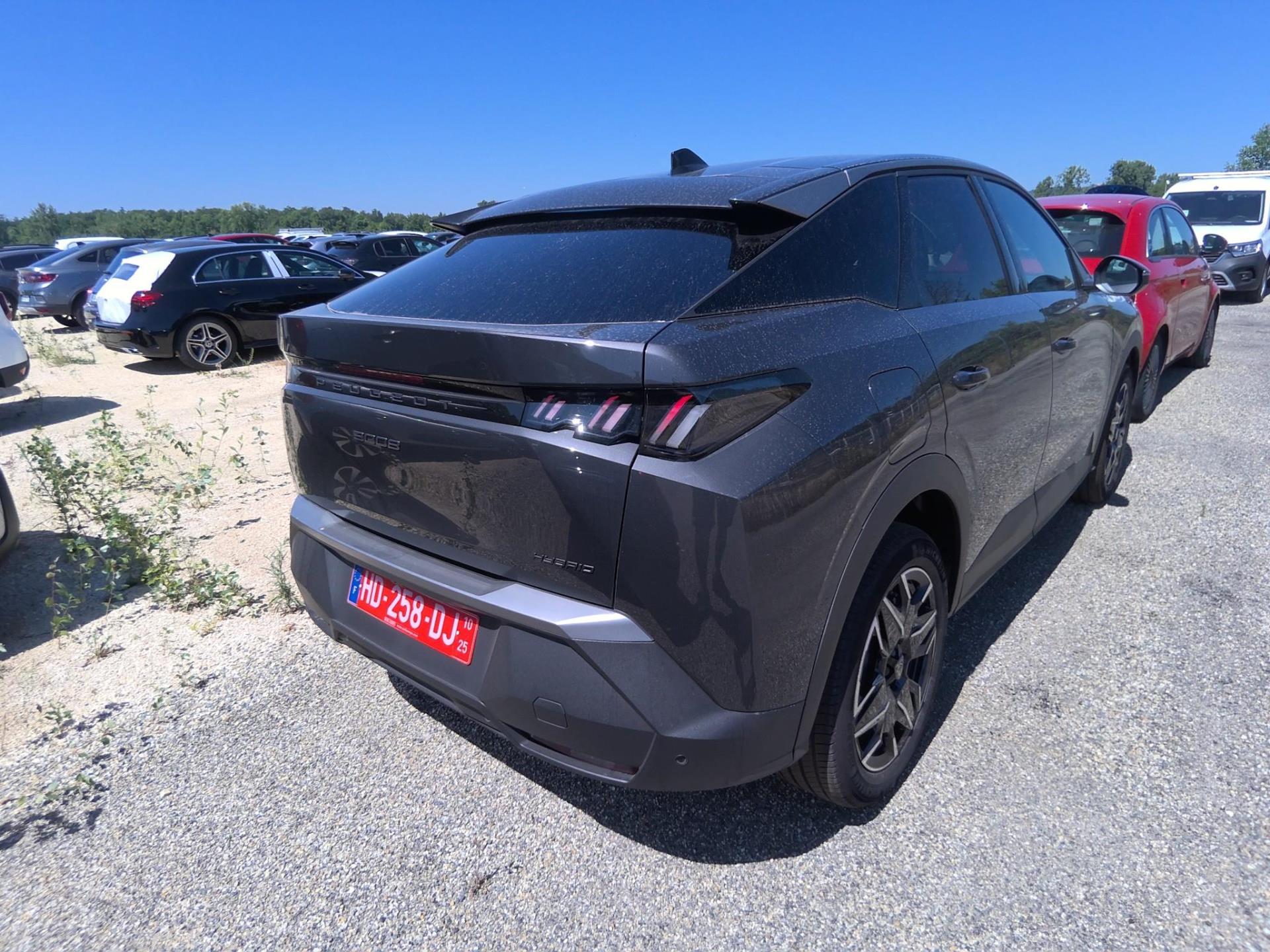 Peugeot 3008 Hybrid 145 e-DCS6 Allure 2025