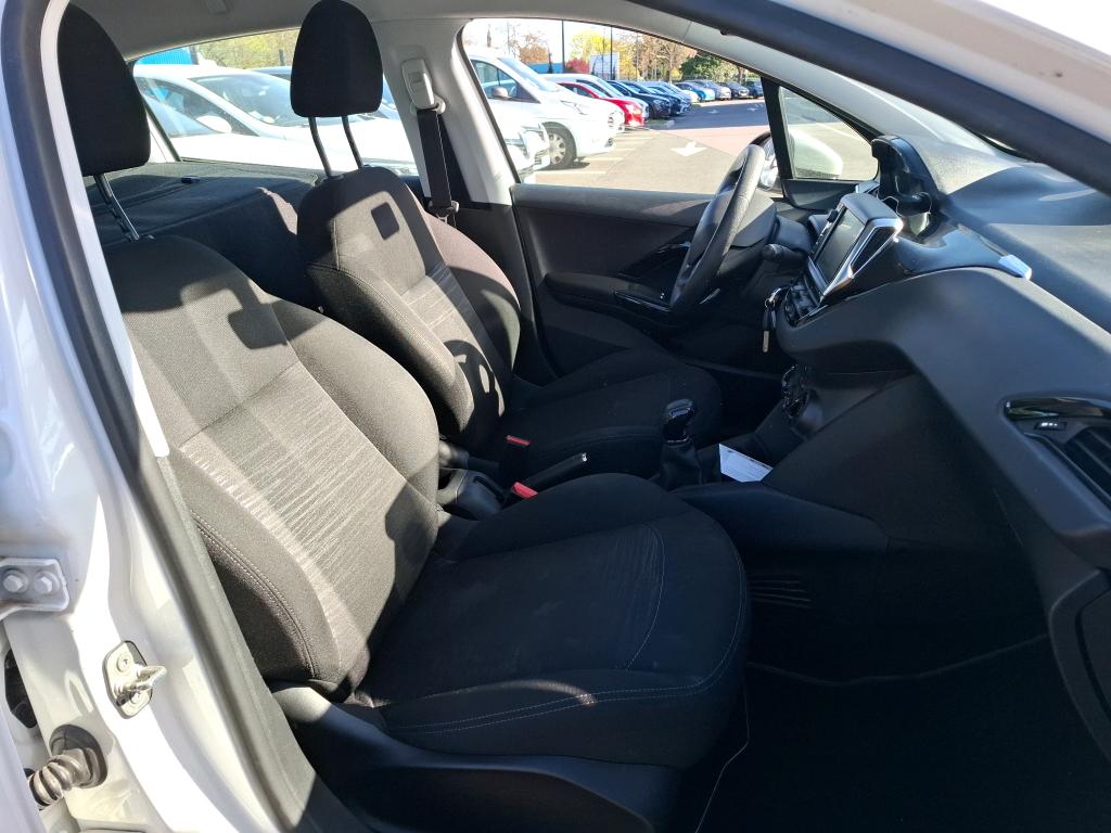 Peugeot 208 AFFAIRE PURETECH 82 S&S BVM5 PREMIUM PACK 2019