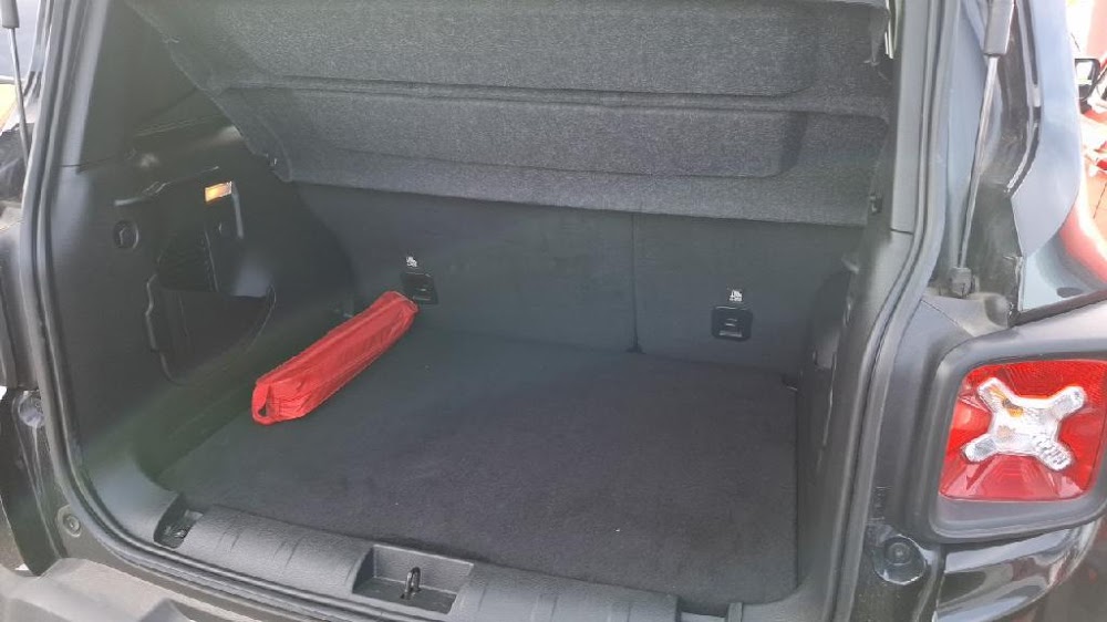 Foto Jeep Renegade 17