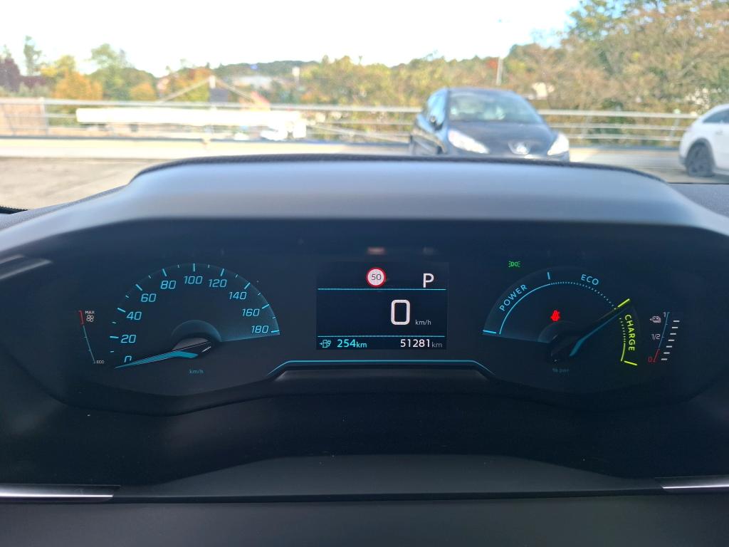 Peugeot 208 ELECTRIQUE 50 KWH 136 ACTIVE BUSINESS R 2022