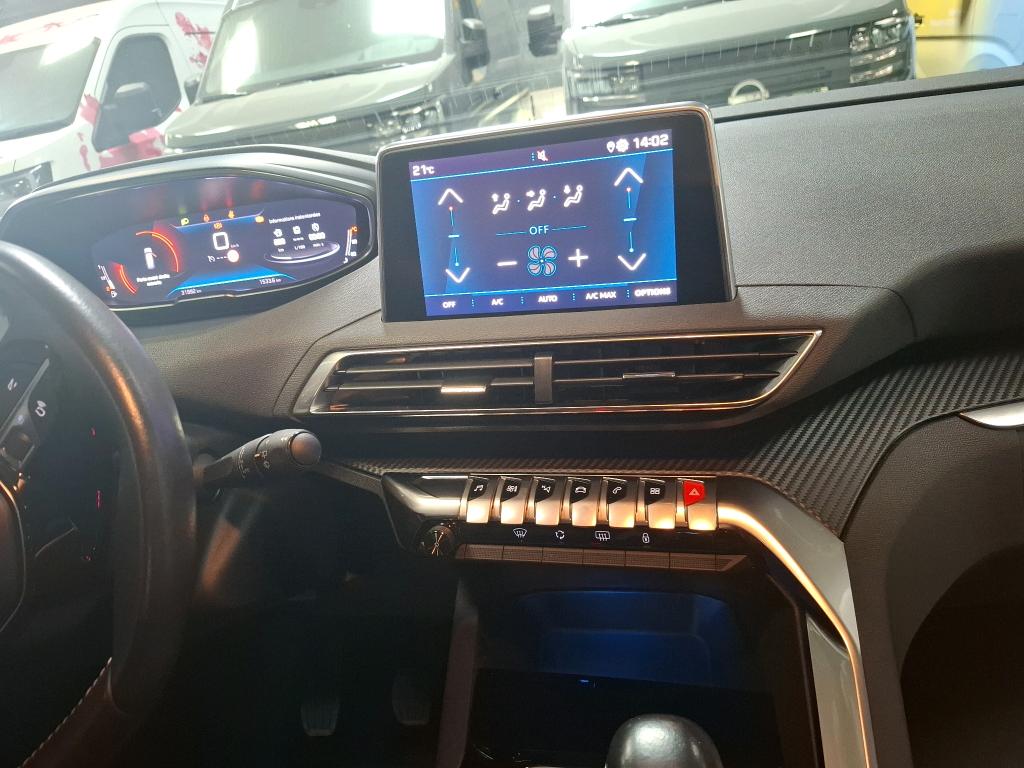 Peugeot 5008 PureTech 130ch S&S BVM6 Active Pack 2022