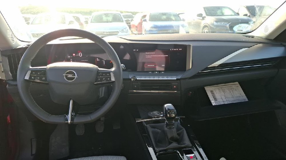 Foto Opel Astra 15