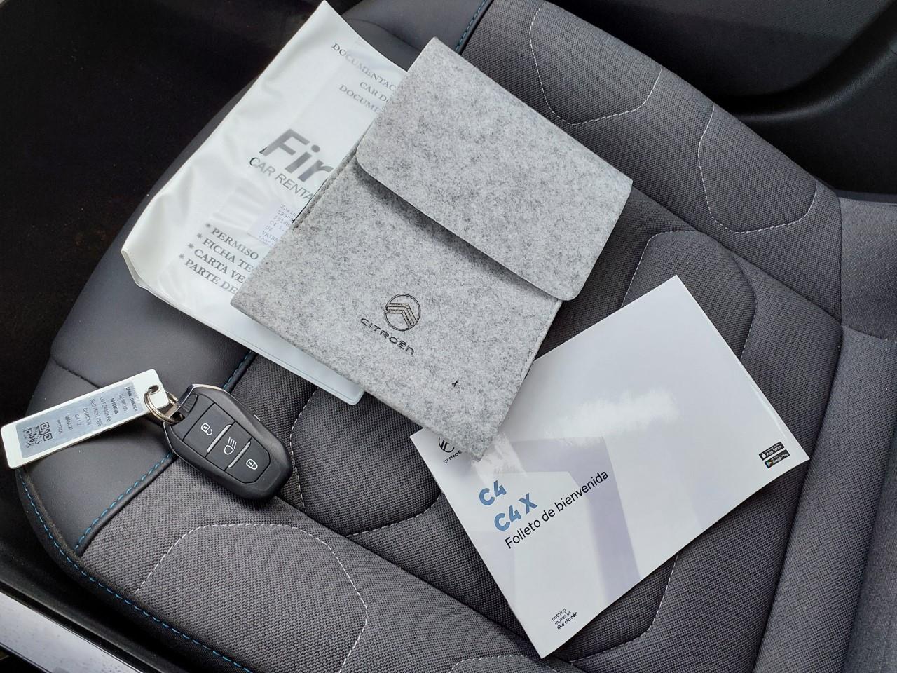 Foto Citroën C4 X 26