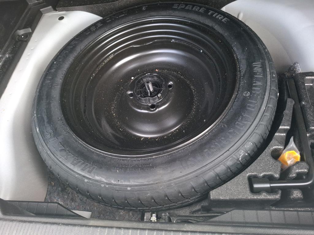 Peugeot 2008 BlueHDi 110 S&S BVM6 Allure Business 2021