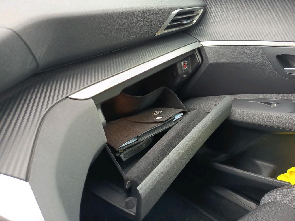 Peugeot 3008 BlueHDi 130ch S&S EAT8 Active Pack 2022