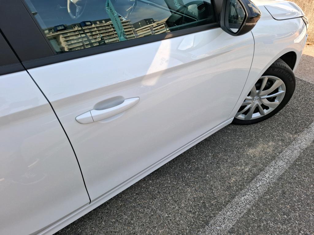 Opel Corsa 1.2 75 ch BVM5  2024