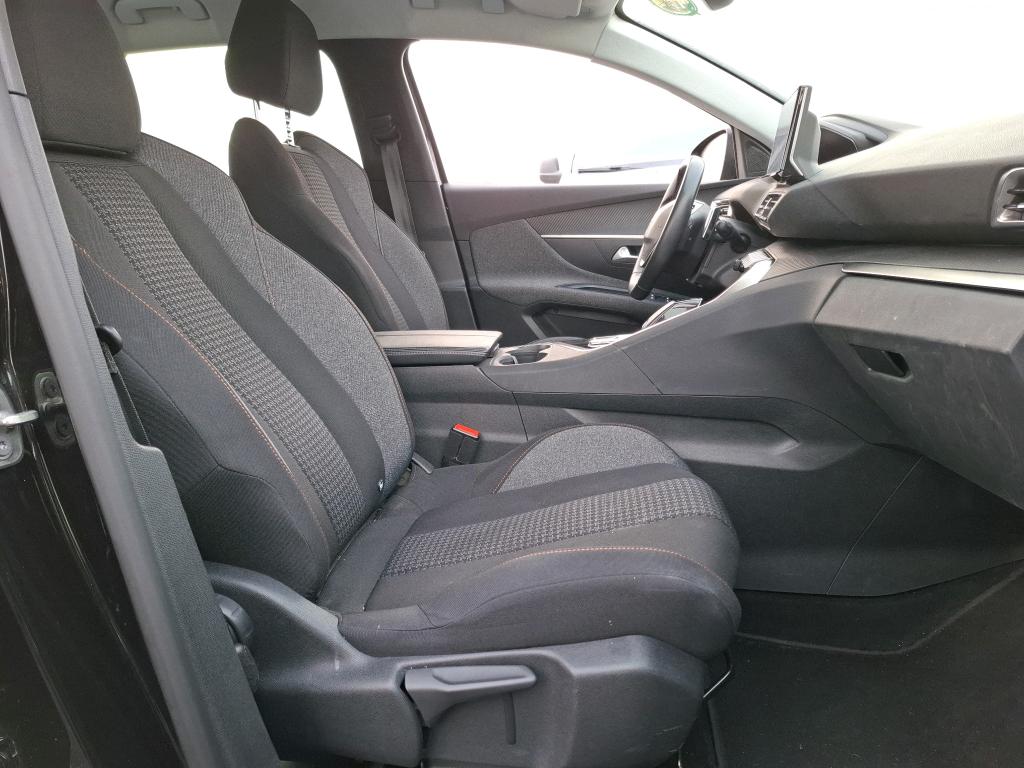 Peugeot 3008 Puretech 130ch S&S EAT8 Active Business 2021