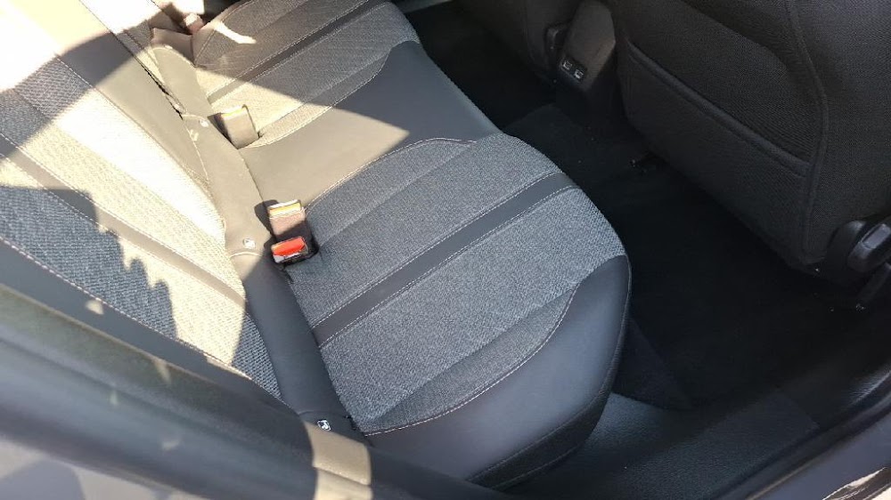 Foto Peugeot 2008 13
