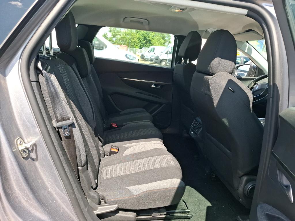 Peugeot 5008 BlueHDi 130ch S&S BVM6 Active Pack 2022