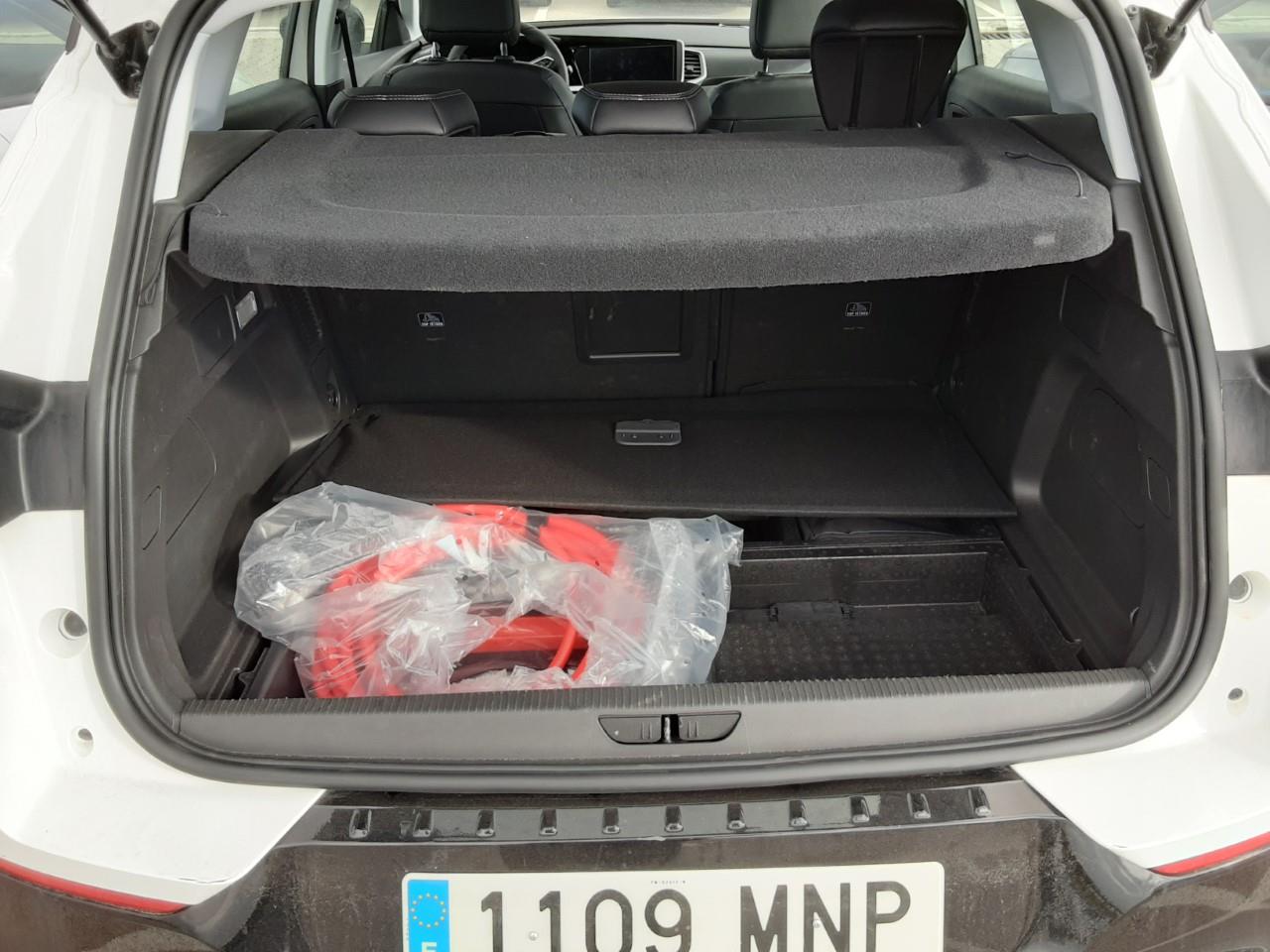 Foto Opel Grandland PHEV 7