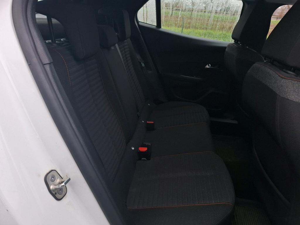 Peugeot 2008 PureTech 130 S&S BVM6 Active Pack 2022