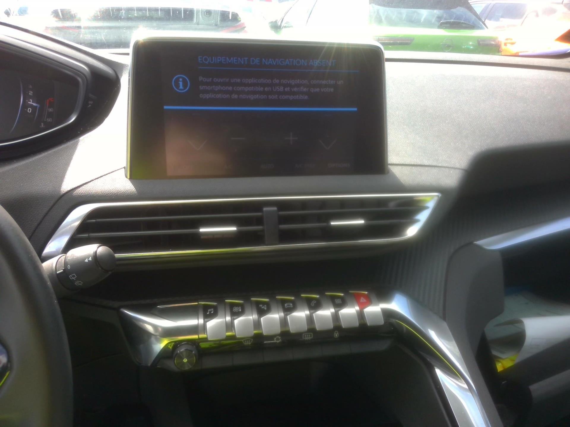 Peugeot 3008 BlueHDi 130ch S&S EAT8 Active Pack 2023