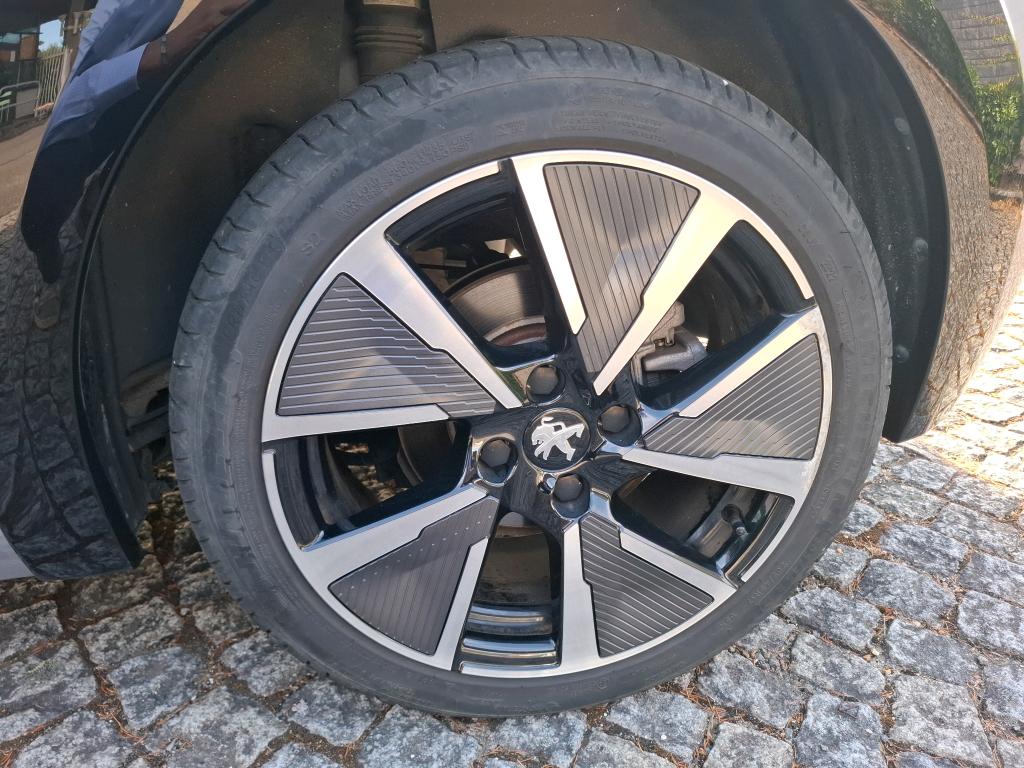 Peugeot 208 Electrique 50 kWh 136ch GT 2022