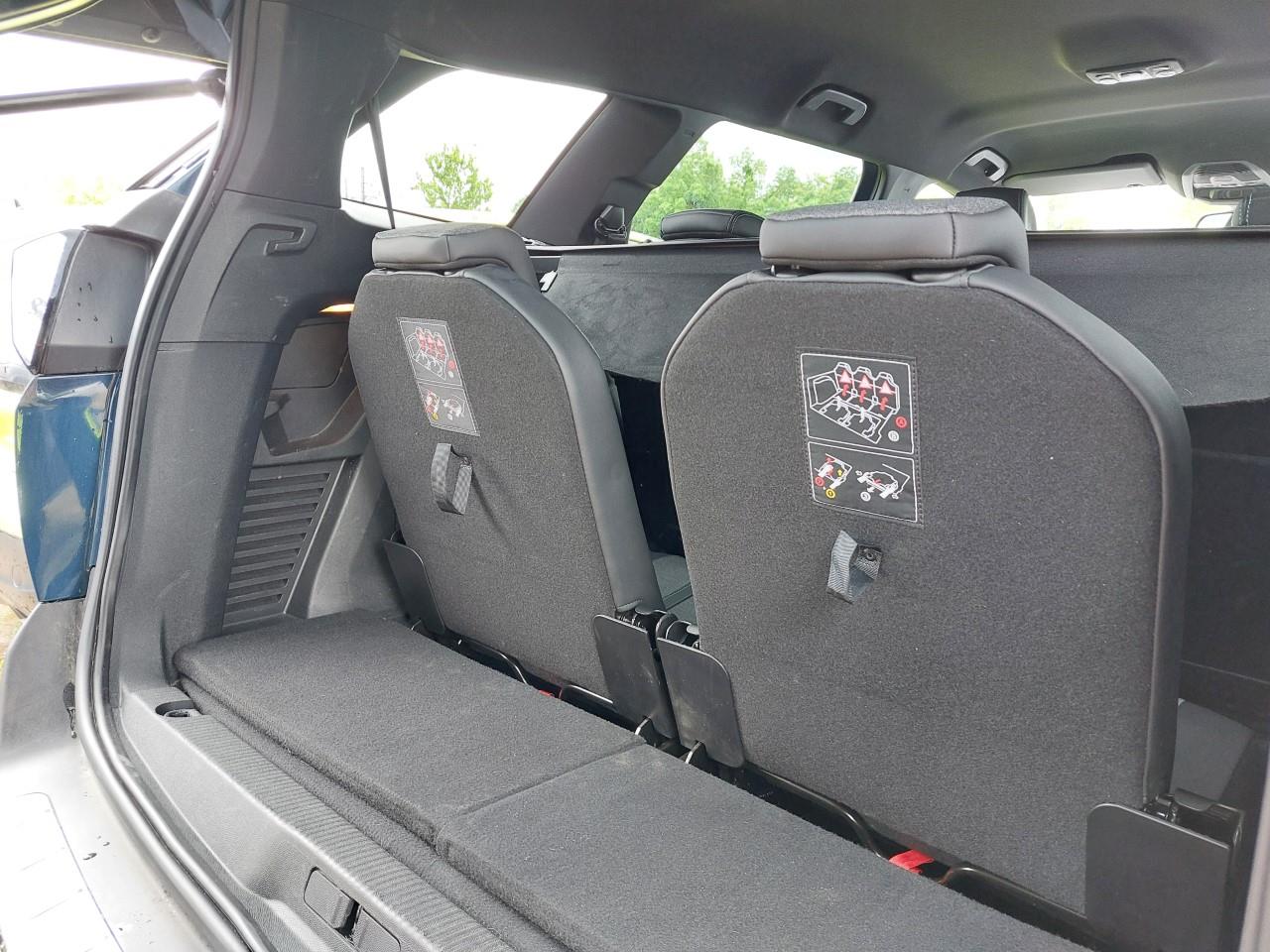 Foto Peugeot 5008 16