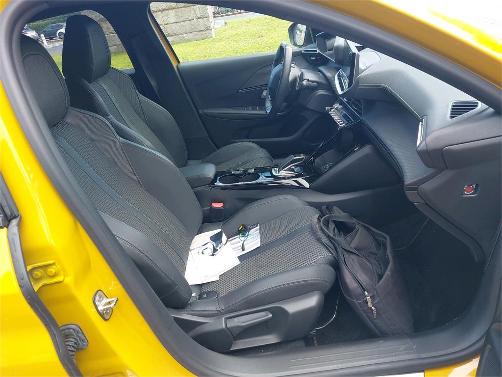 Peugeot 208 PureTech 130 S&S EAT8 GT Line 2020