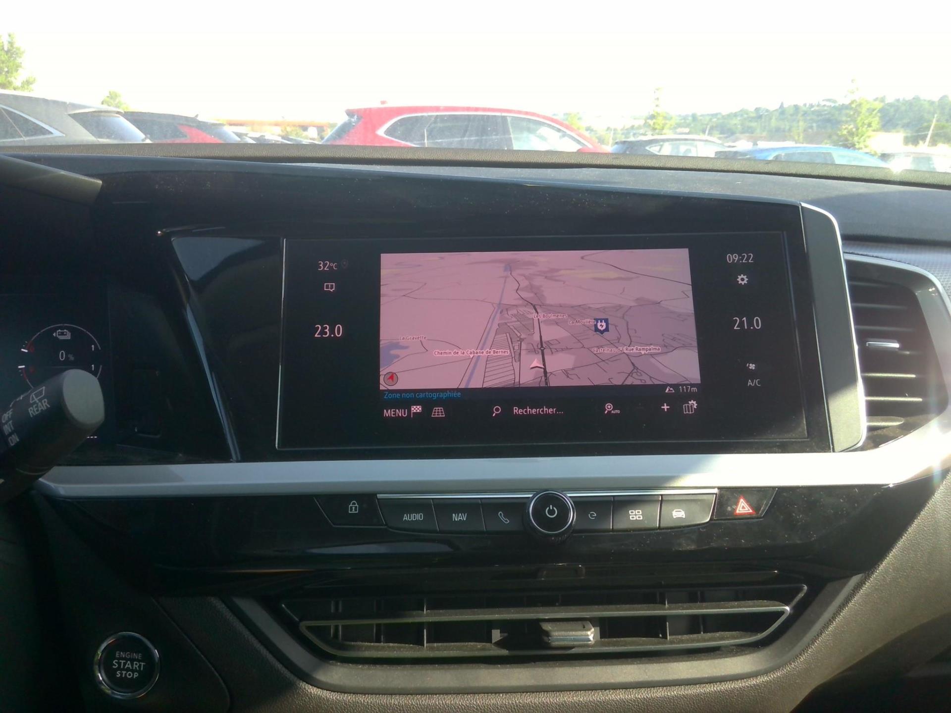 Opel Grandland Hybrid 225 ch BVA8 Elegance Business 2022