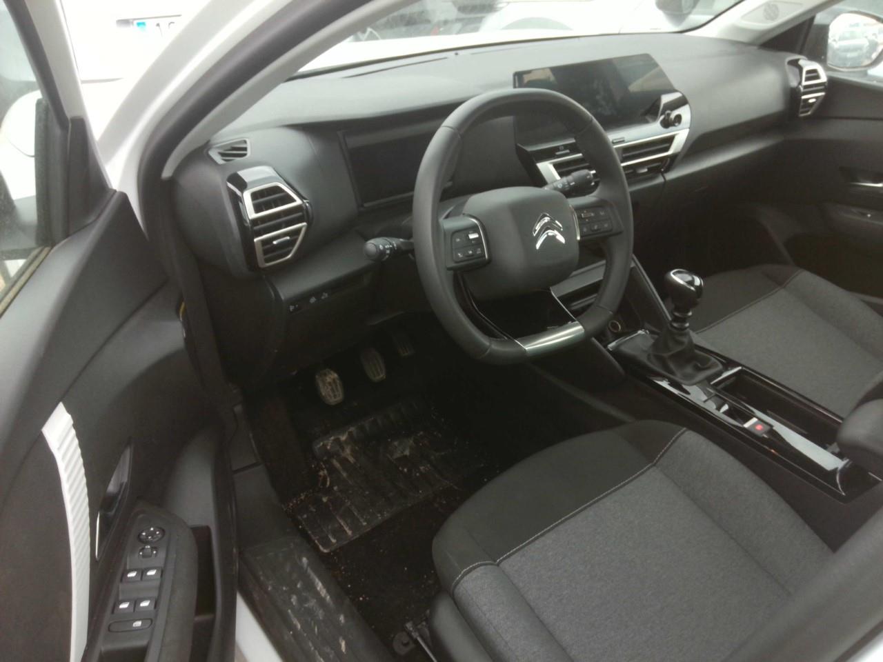 Foto Citroën C4 X 5