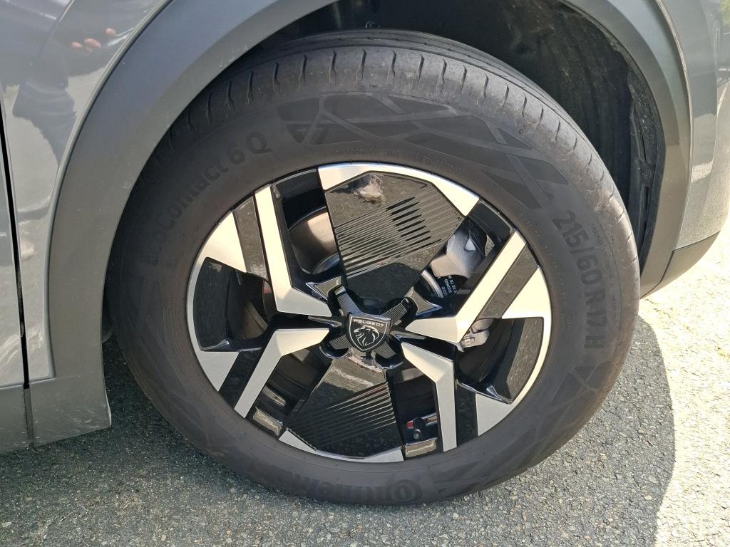 Peugeot 2008 Hybrid 145 e-DCS6 GT 2025