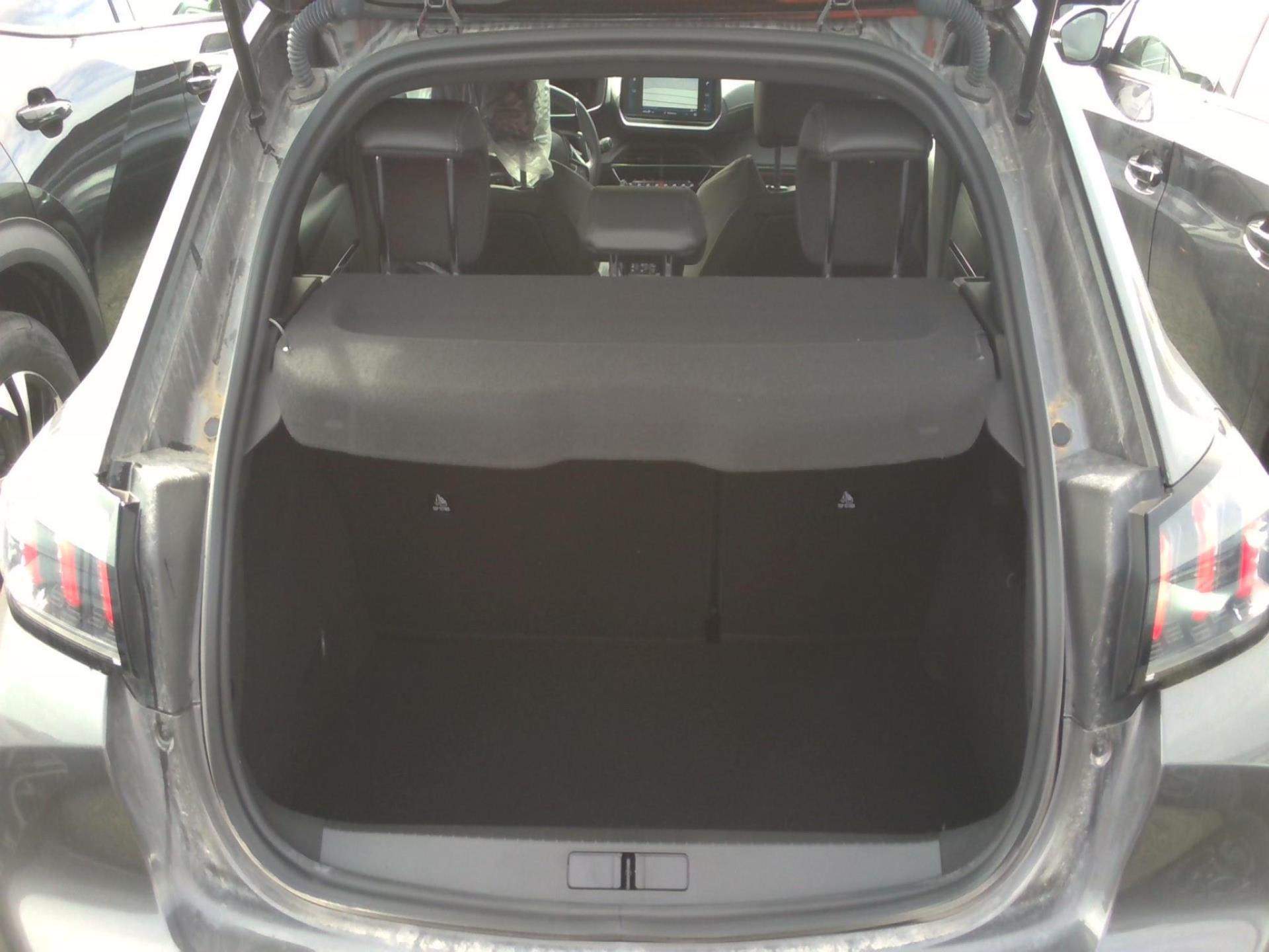 Peugeot 208 PureTech 130 S&S EAT8 GT 2023