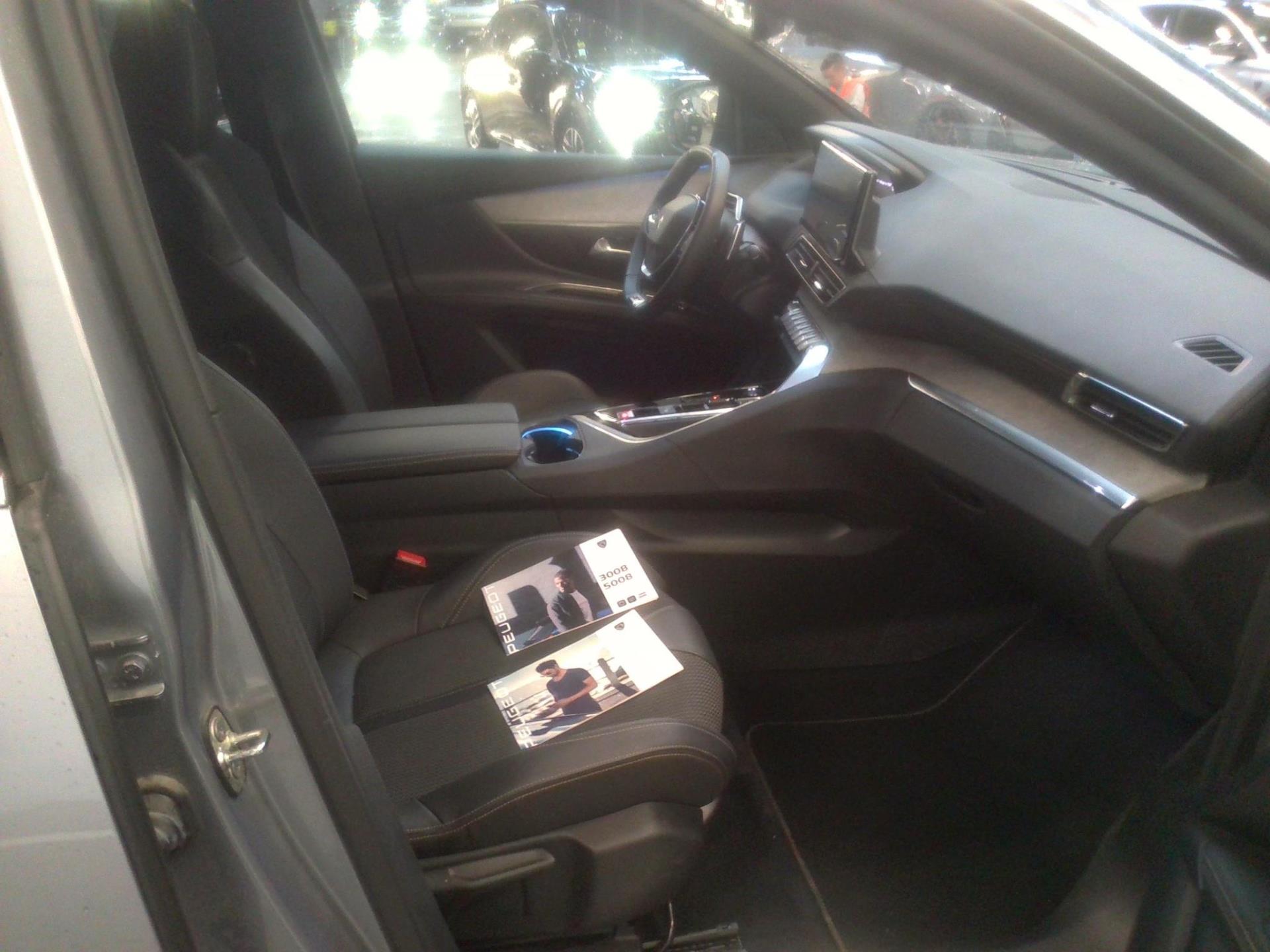Peugeot 5008 BlueHDi 130ch S&S EAT8 GT 2023