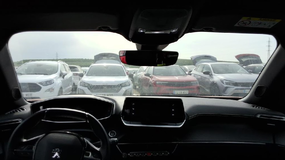 Foto Peugeot 2008 12