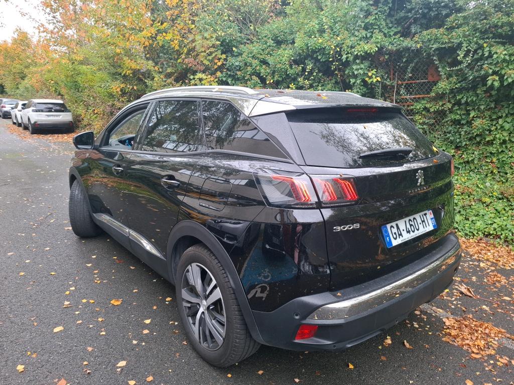 Peugeot 3008 Hybrid 225 e-EAT8 Roadtrip 2021
