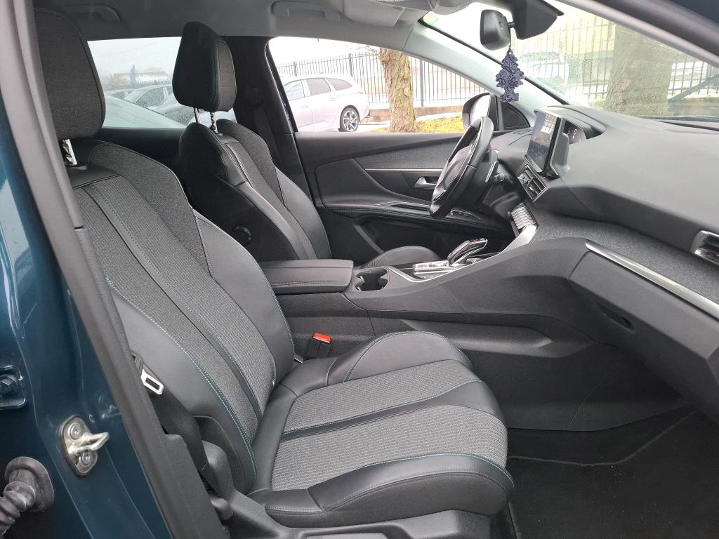 Peugeot 3008 BlueHDi 130ch S&S EAT8 Allure Pack 2022