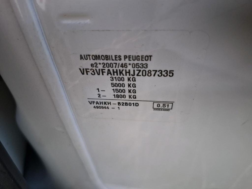 Peugeot EXPERT FGN TOLE STANDARD 2.0  BLUEHDI 120 S&S BVM6 PREMIUM 2018