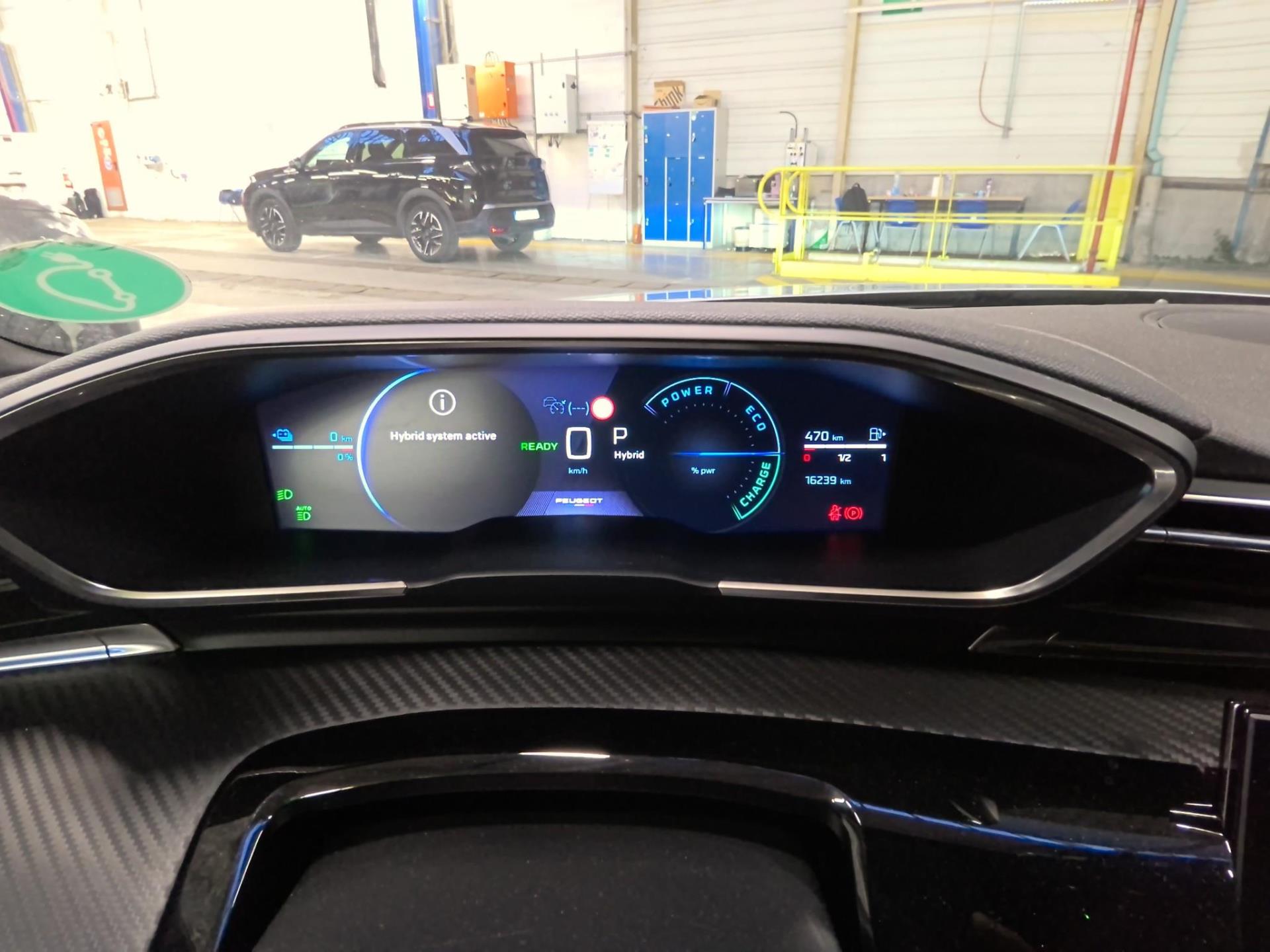 Peugeot 508 SW Hybrid 180 e-EAT8 Allure 2025