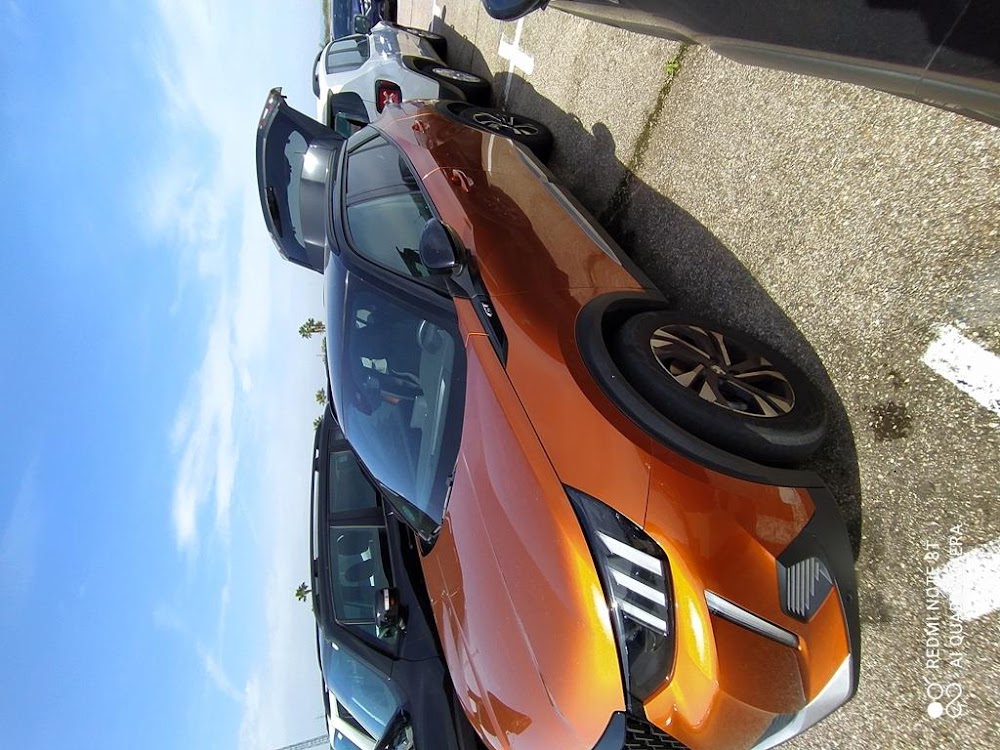 Foto Peugeot 2008 4