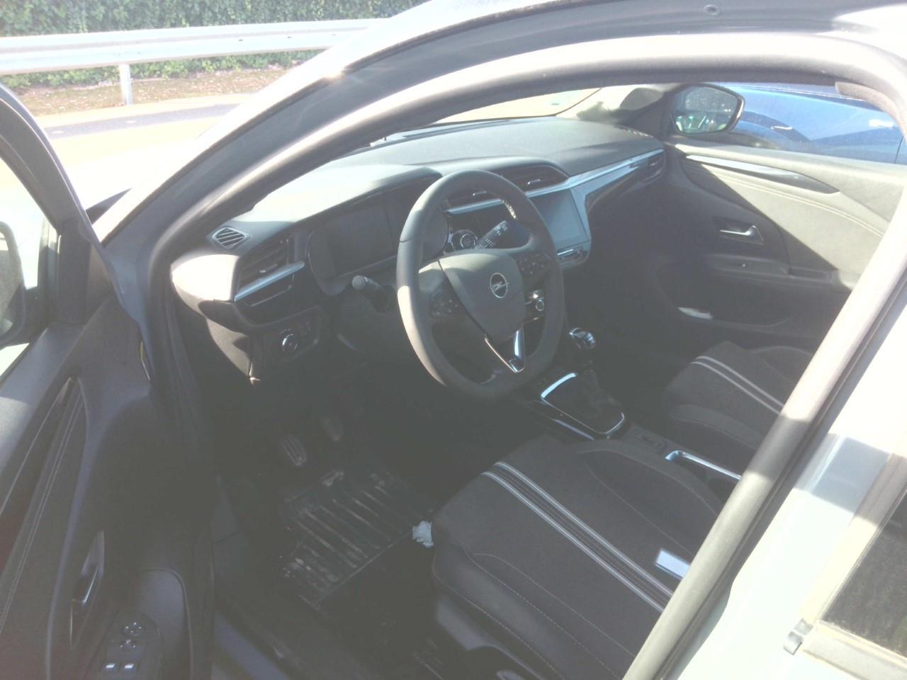 Foto Opel Corsa 11