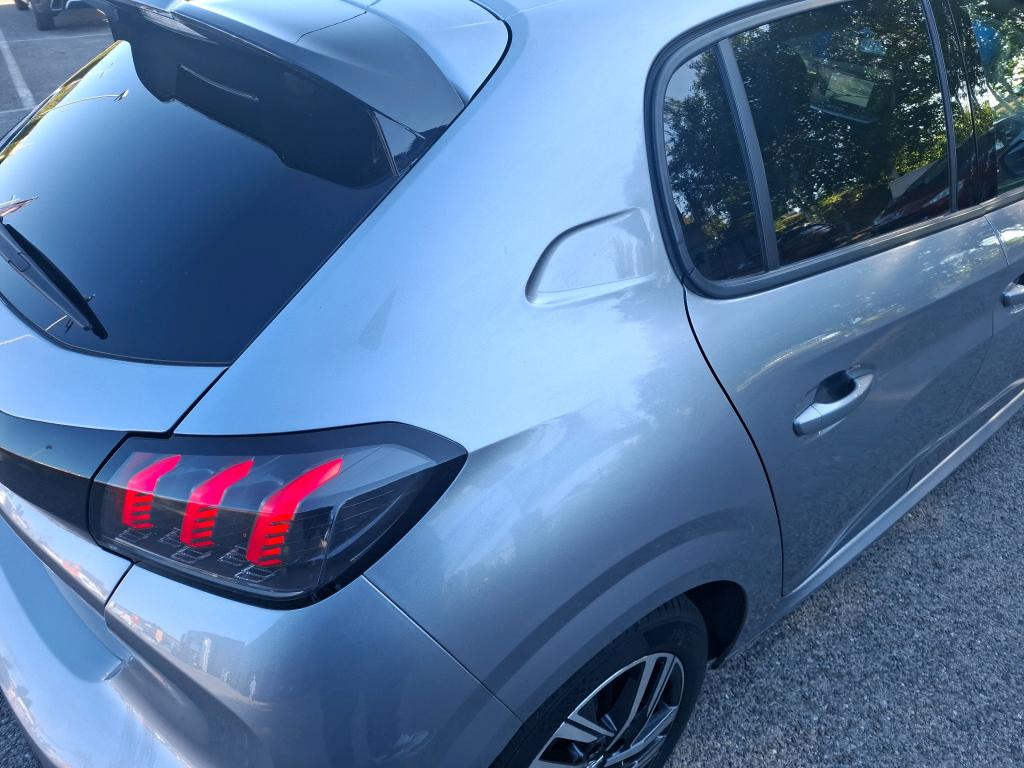 Peugeot 208 PureTech 100 S&S EAT8 Allure Pack 2022