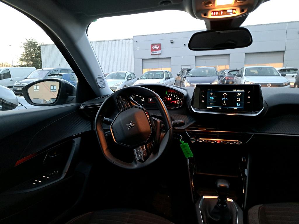 Peugeot 2008 PureTech 130 S&S BVM6 Active Pack 2022