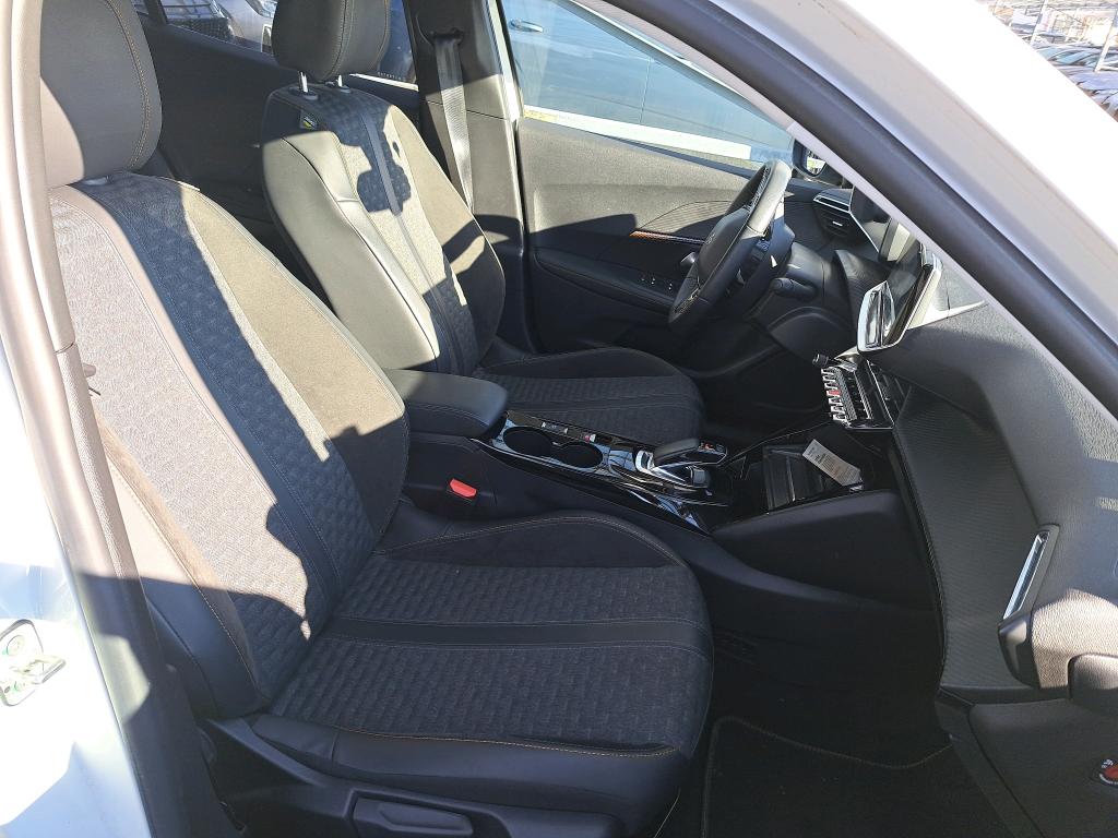 Peugeot 2008 Electrique 136 ch Roadtrip 2022