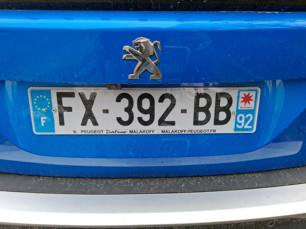 Peugeot 2008 PureTech 155 S&S EAT8 GT 2021