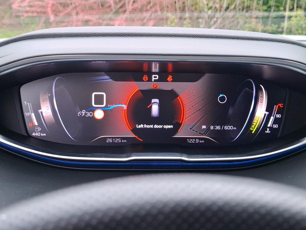 Peugeot 3008 Hybrid 136 e-DCS6 GT 2024