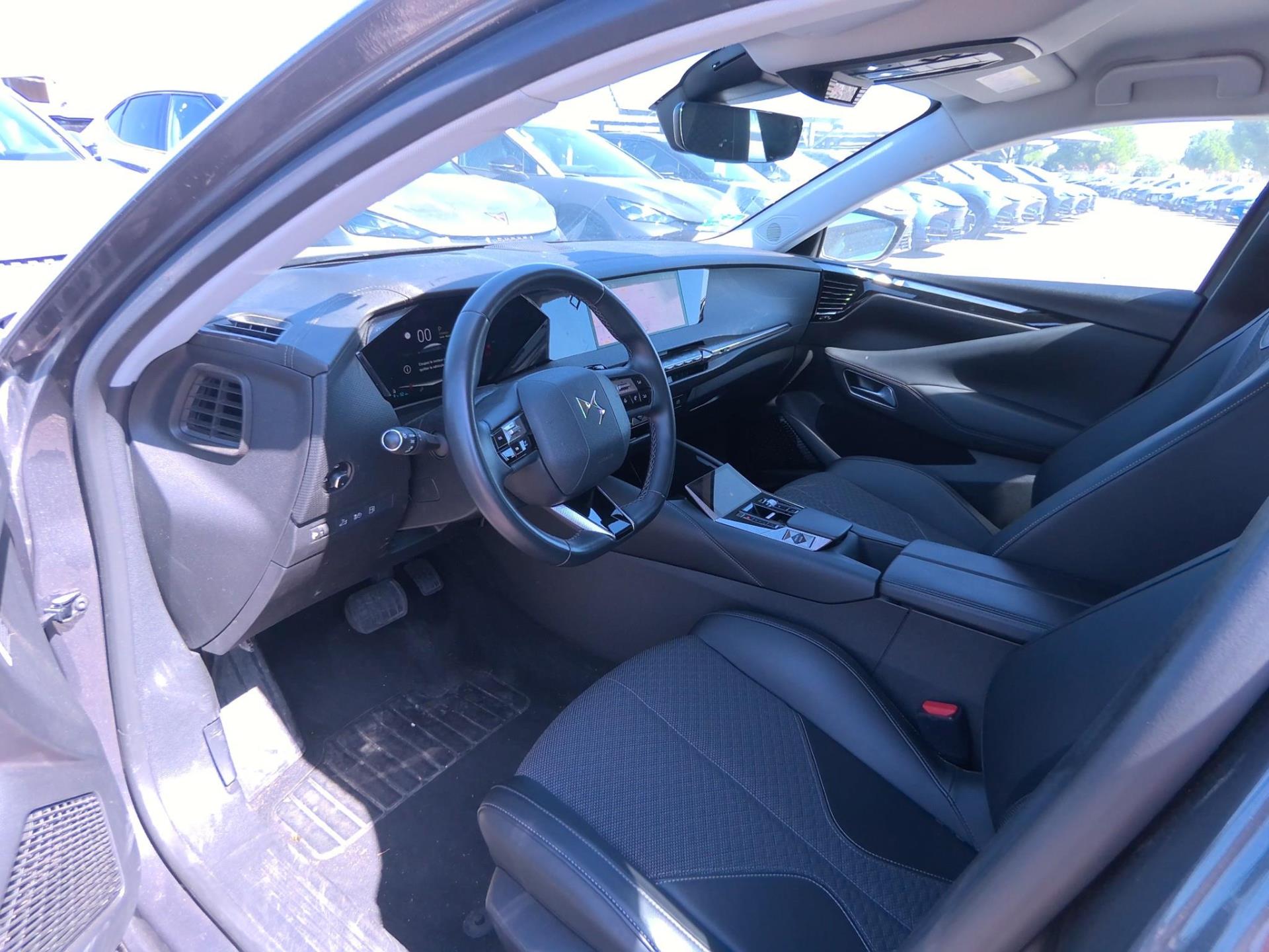 DS DS 4 Hybride E-Tense 225 EAT8 Cross Trocadero 2022